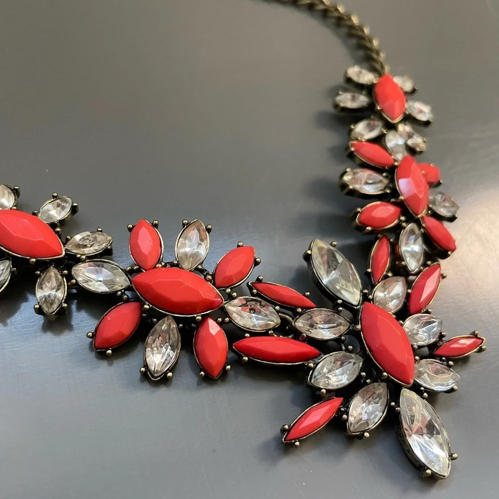 Sugarfix by baublebar poppy crystal flower statement necklace - Picture 2 of 2